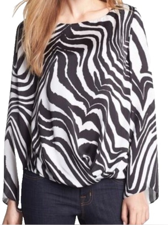 Vince Camuto Tops - VINCE CAMUTO ZEBRA BLOUSE NWT XS